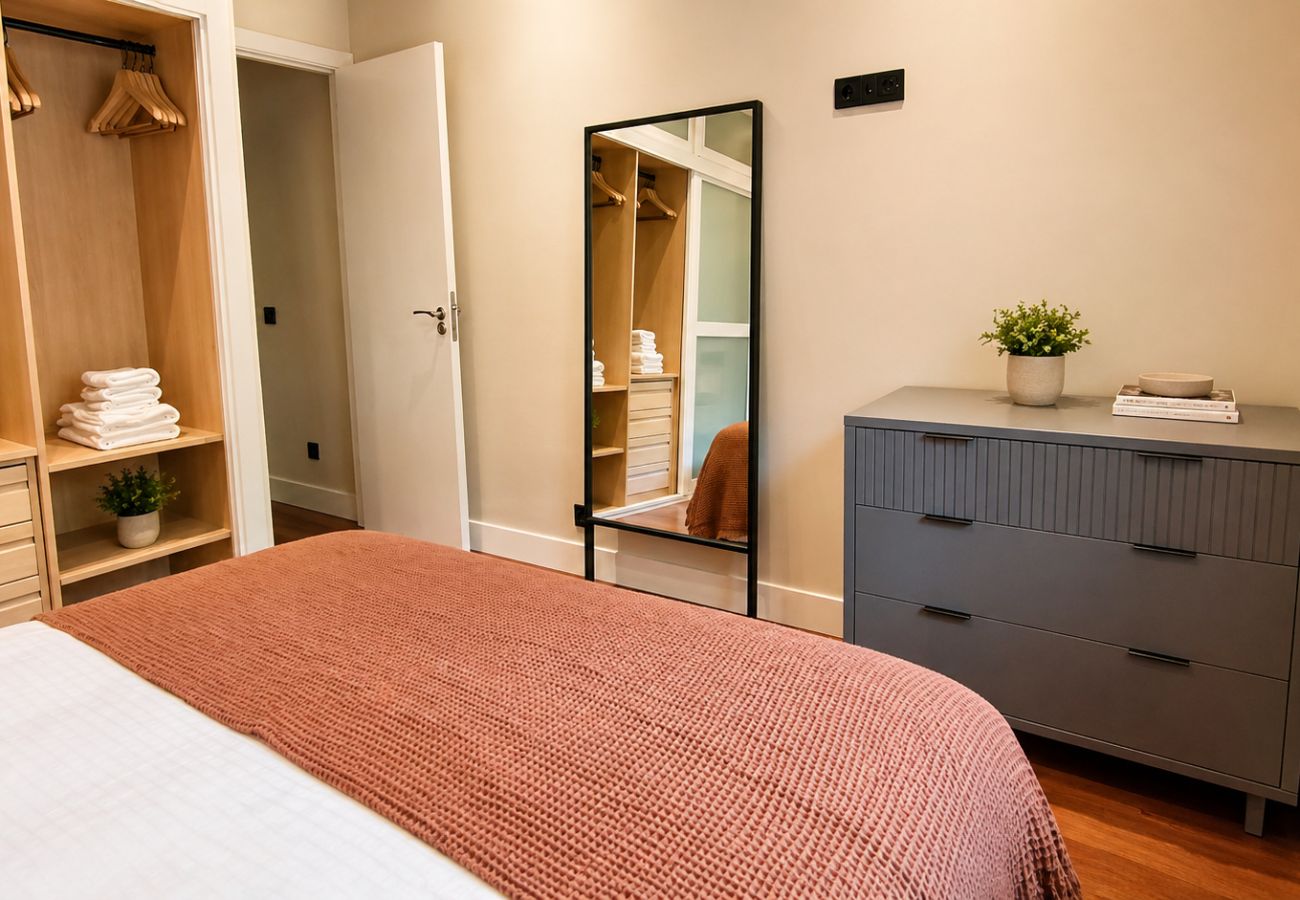 Apartamento en Madrid - Retiro XII: Estancia Exclusiva