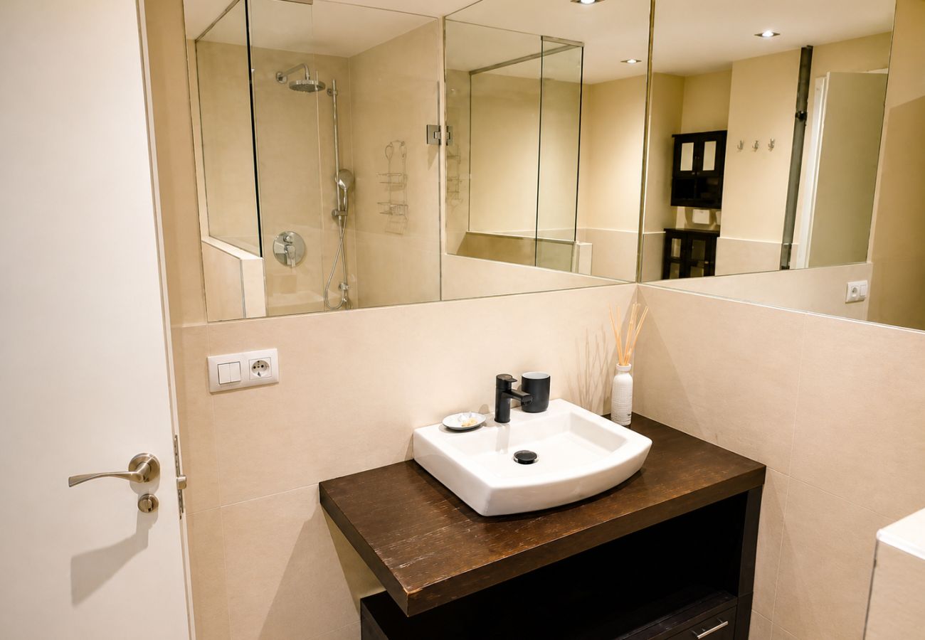 Apartamento en Madrid - Retiro XII: Estancia Exclusiva