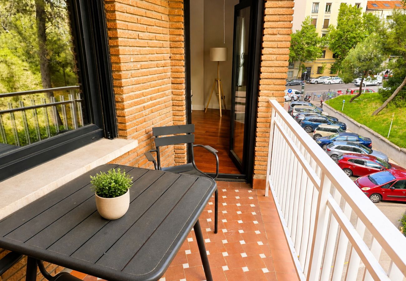 Apartamento en Madrid - Retiro XII: Estancia Exclusiva