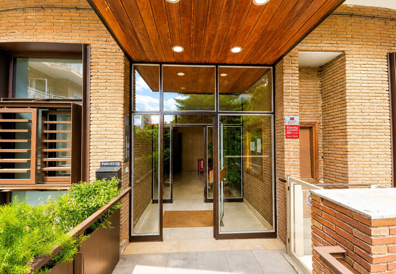 Apartamento en Madrid - Retiro XII: Estancia Exclusiva