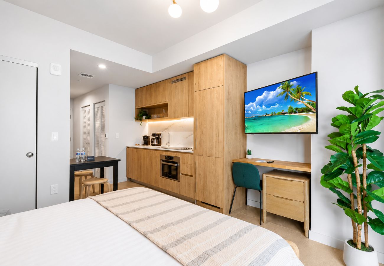 Estudio en Miami - The Crosby · Miami Worldcenter 2406
