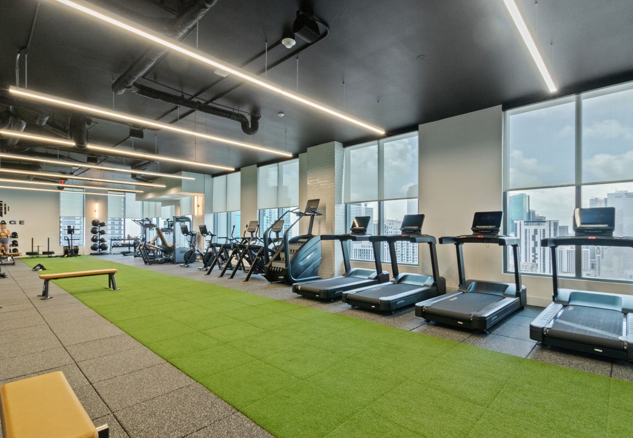 Estudio en Miami - 501 First 1112A