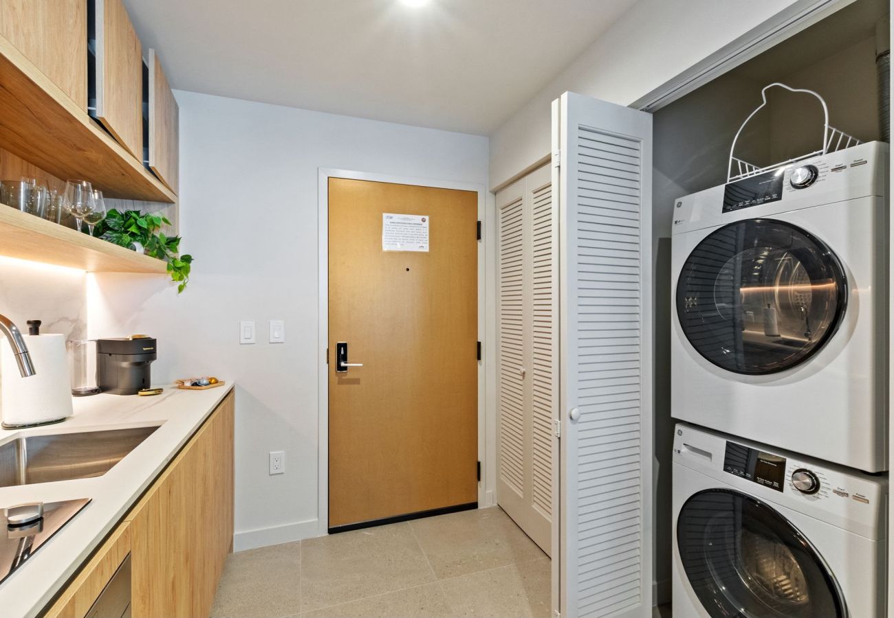 Apartamento en Miami - The Crosby · Miami Worldcenter 1BR 1113
