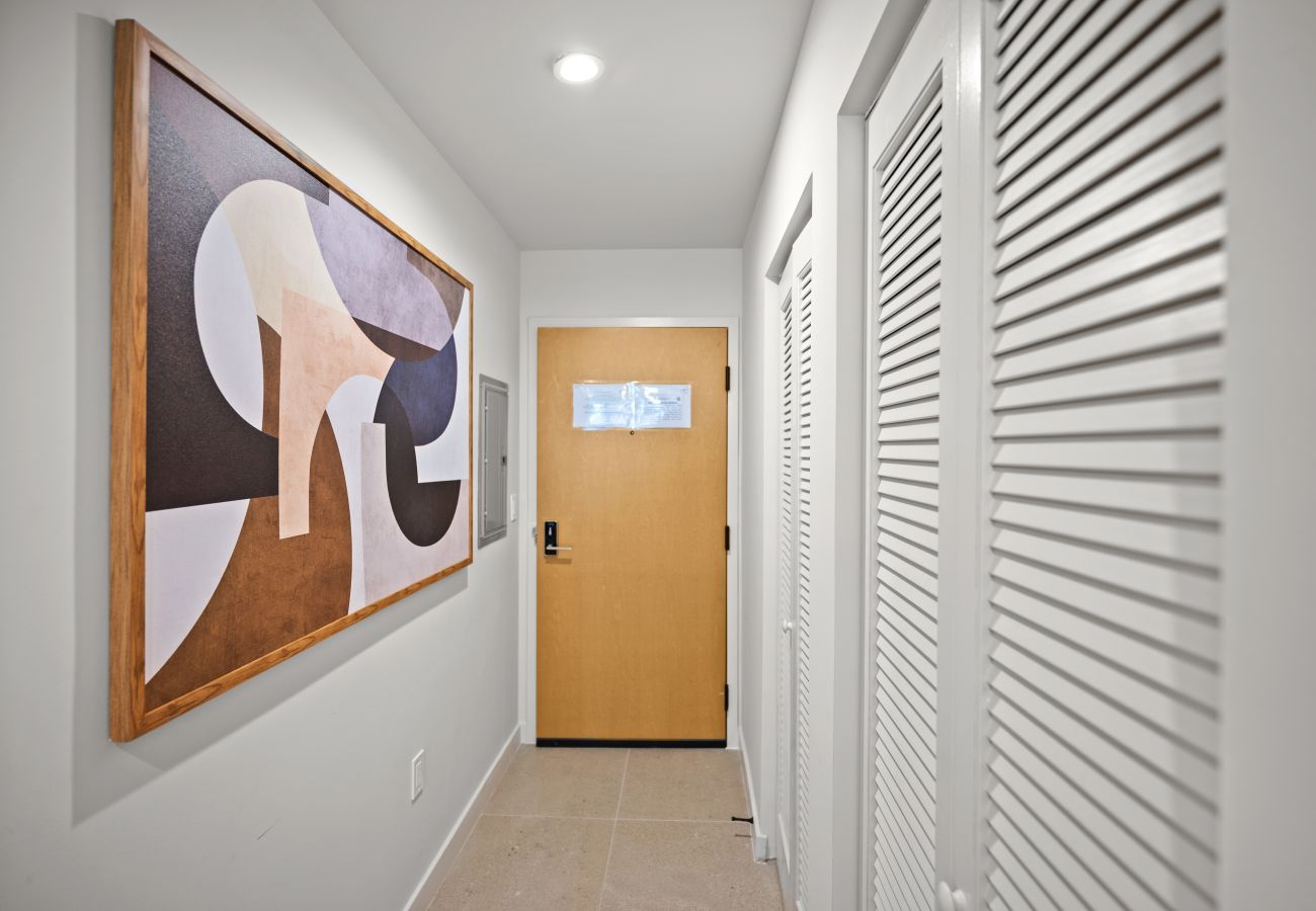 Estudio en Miami - The Crosby · Miami Worldcenter Studio 2906