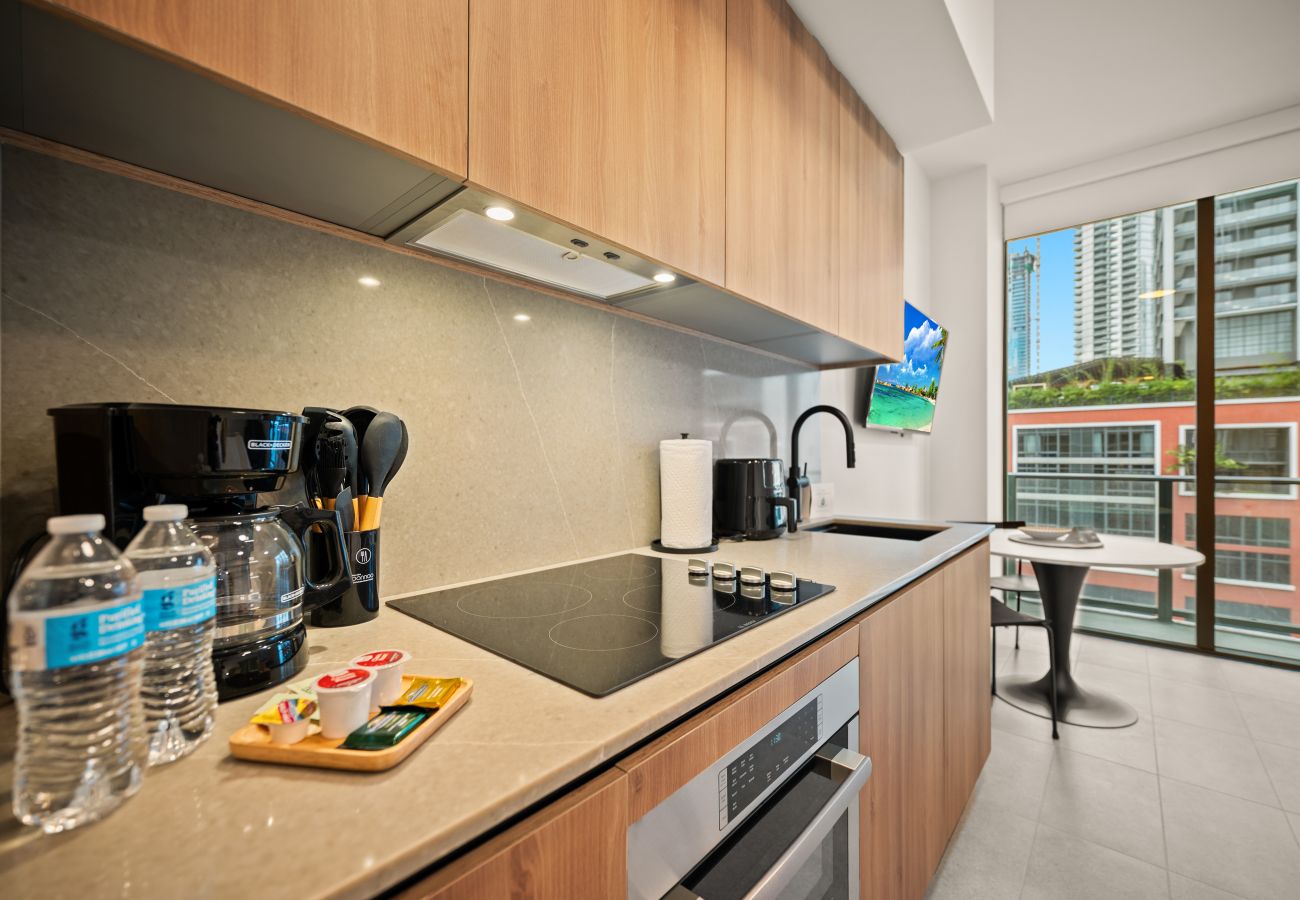 Estudio en Miami - 501 First 1112A