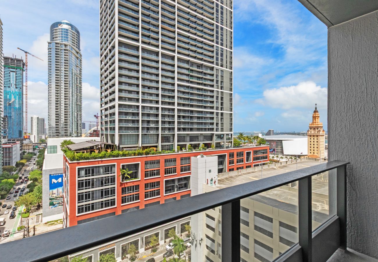Estudio en Miami - 501 First 1709