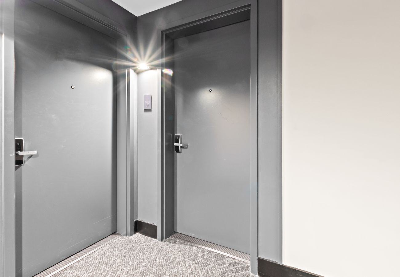 Estudio en Miami - 501 First 1709