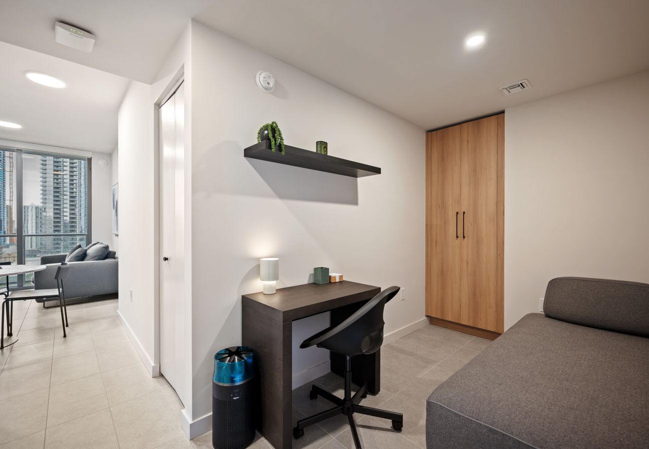 Apartamento en Miami - 501 First 2011