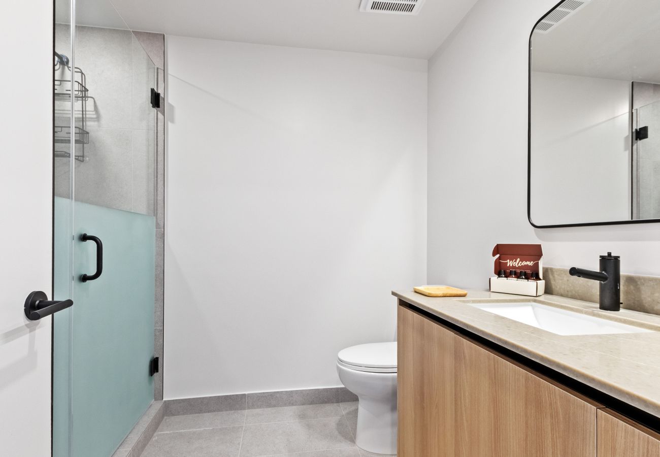 Estudio en Miami - 501 First 701B