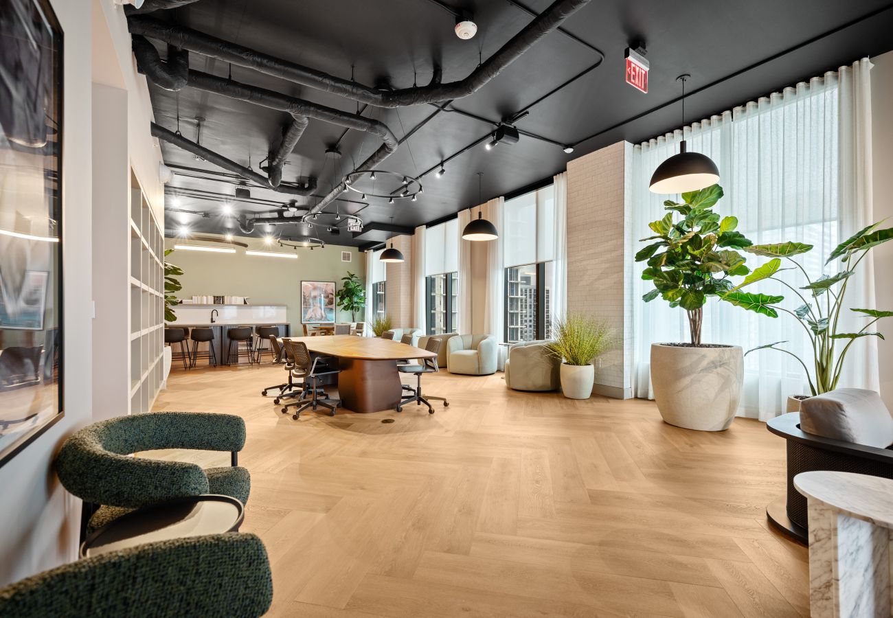 Estudio en Miami - 501 First 701B