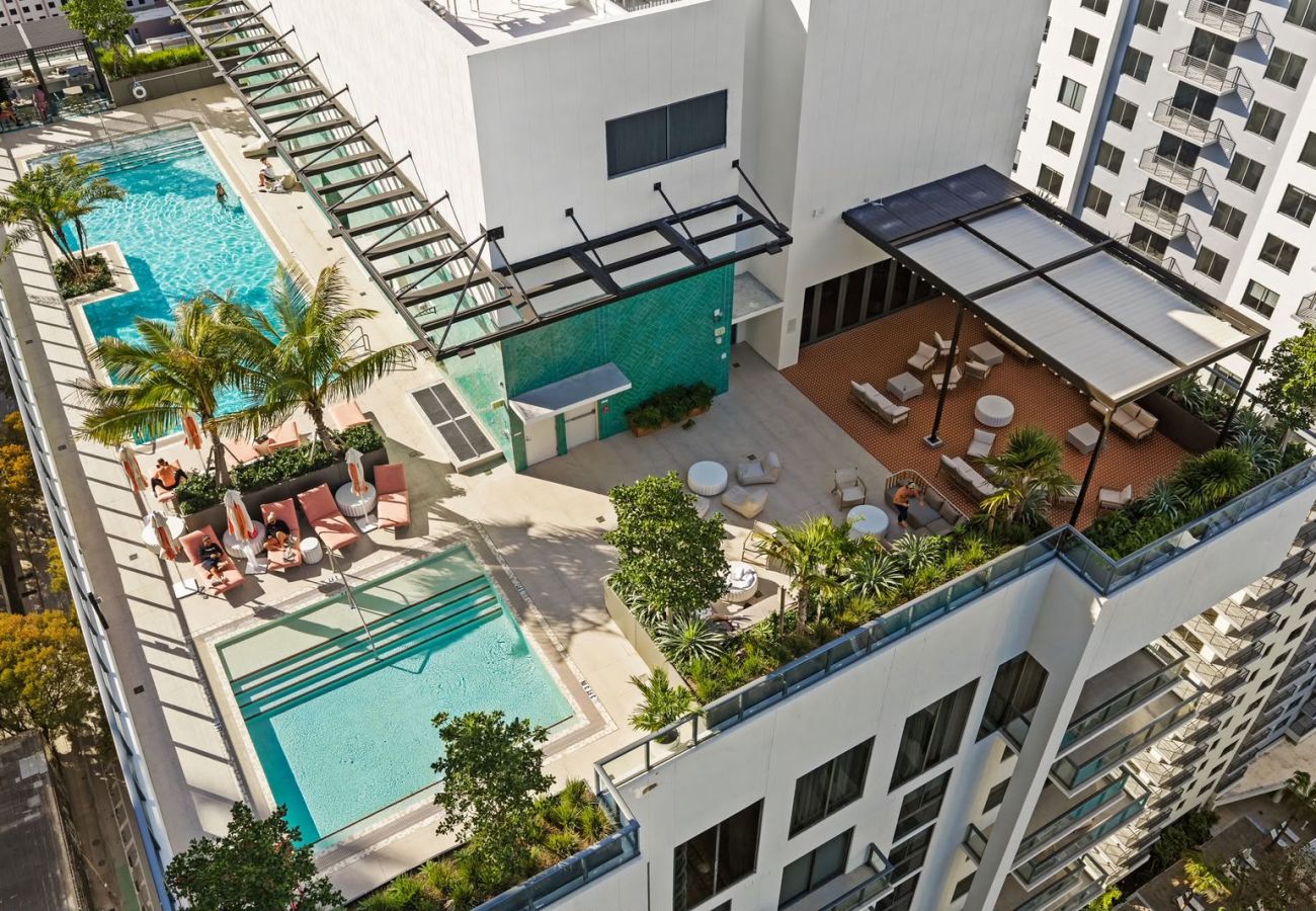 Estudio en Miami - The Crosby 2406