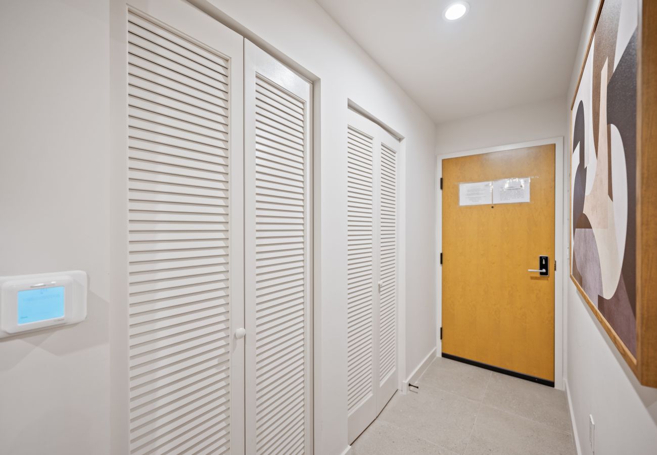 Estudio en Miami - The Crosby 2502