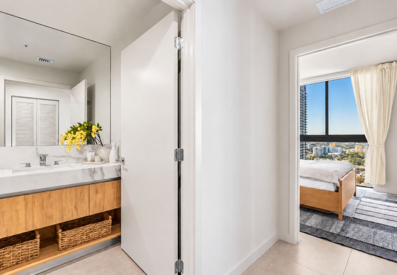 Apartamento en Miami - The Crosby · Miami Worldcenter 1BR 2814