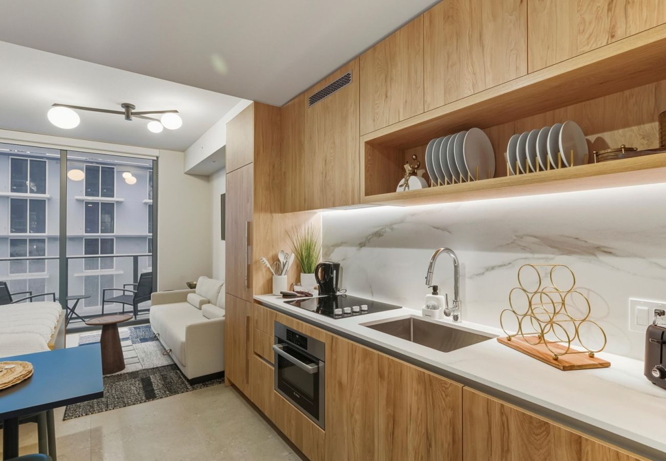 Estudio en Miami - The Crosby · Miami Worldcenter Studio