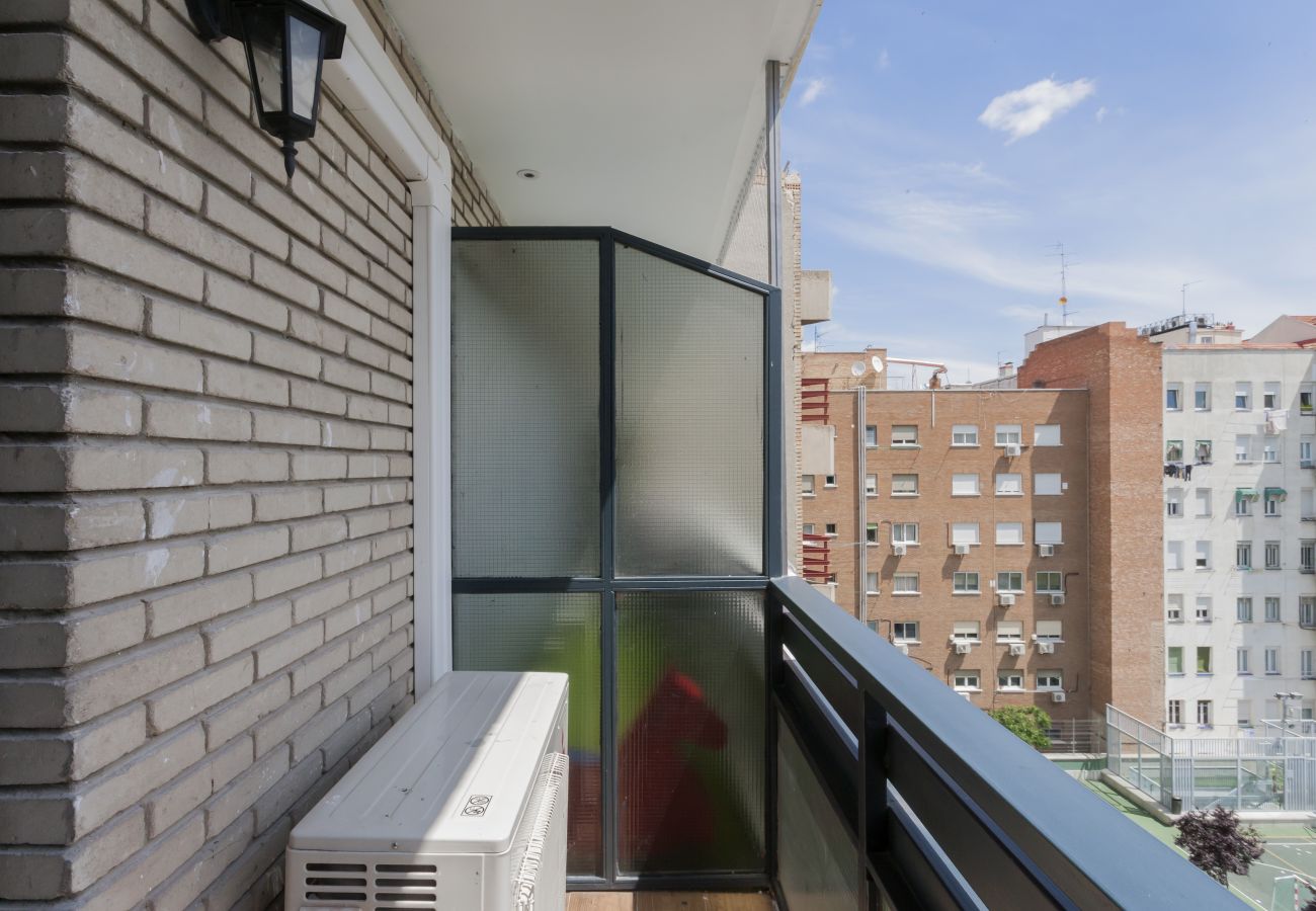 Apartment in Madrid - Luxury II-cozy apartment in exclusive district of Madrid 