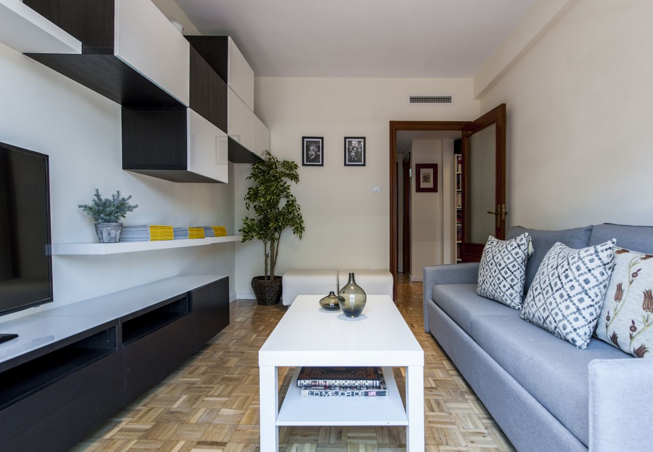 Apartment in Madrid - Plaza de las Ventas II-Nice apartment near the Plaza de Toros de Las Ventas