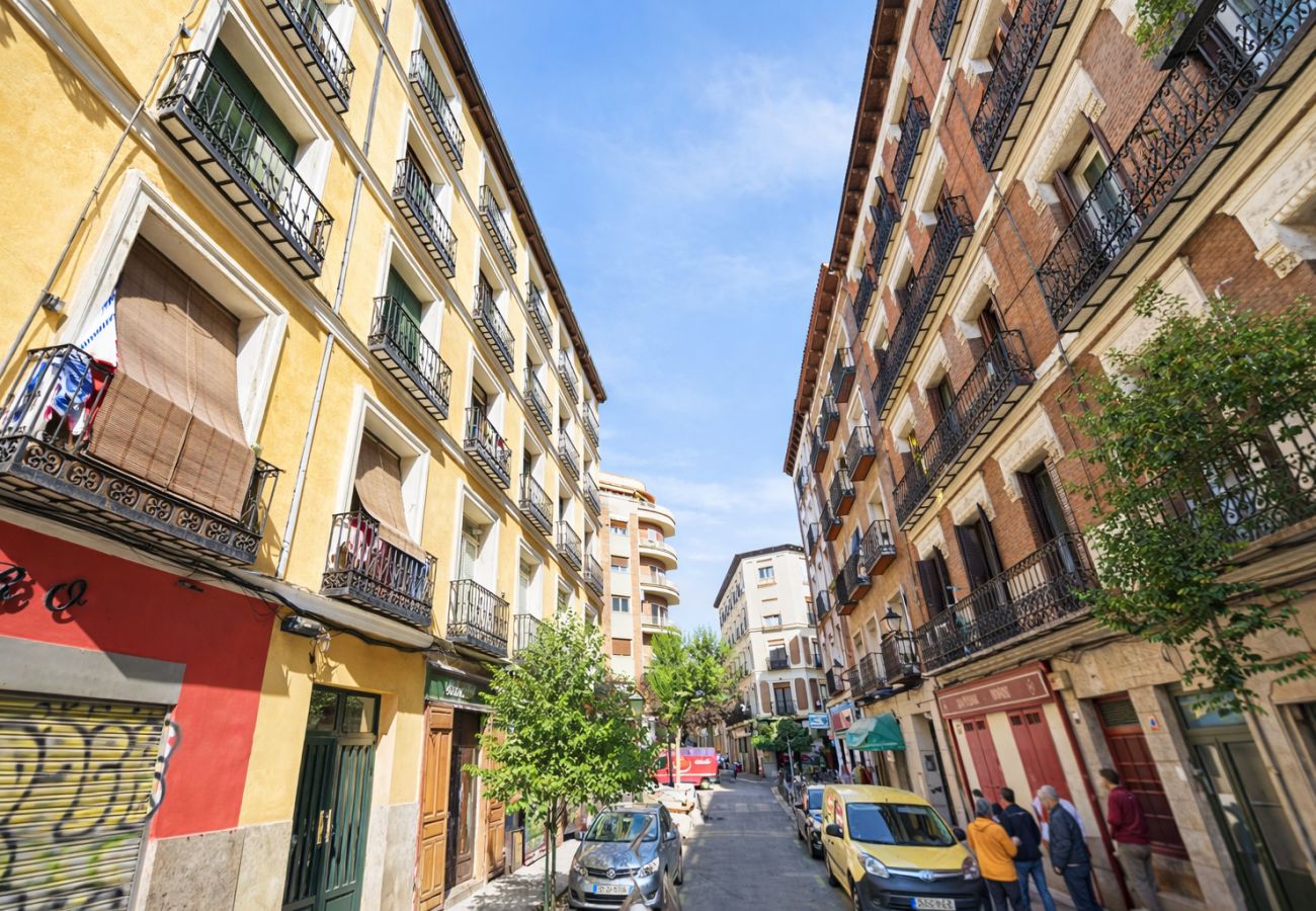 Apartment in Madrid - Guernica II-Modern apartment near Atocha Station 