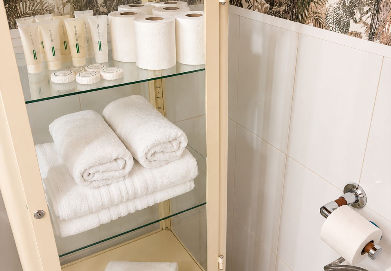 Apartment in Madrid - Guernica II-Modern apartment near Atocha Station 
