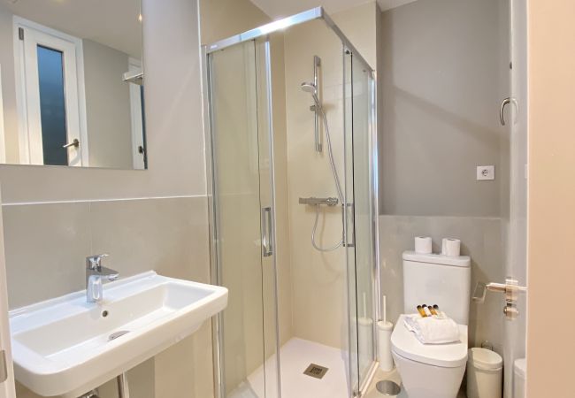 Apartment in Madrid - Collection La Latina - Céntrico y funcional apartamento en La Latina Apartment in Madrid - Collection La Latina - Céntrico y funcional apartamento en La Latina