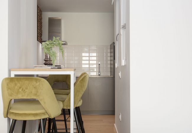 Studio in Madrid - Collection La Latina - Studio with terrace in La Latina neighbourhood Studio in Madrid - Collection La Latina - Studio with terrace in La Latina neighbourhood