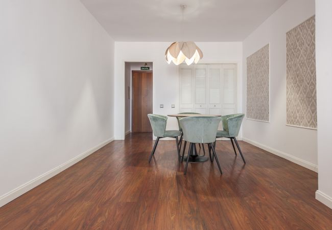 Apartment in Madrid - Plaza de Castilla III - Cozy apartment in Madrid Apartment in Madrid - Plaza de Castilla III - Cozy apartment in Madrid