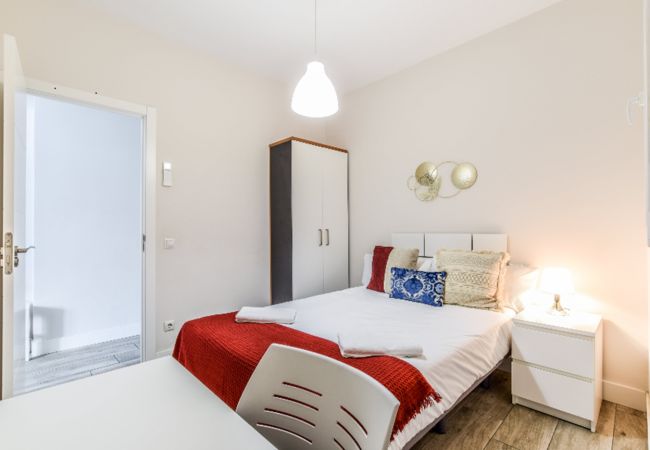 Apartment in Madrid - Flat near Retiro