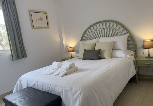 Apartment in Denia - Apartamento de dos dormitorios en Residencial Mediterraneo