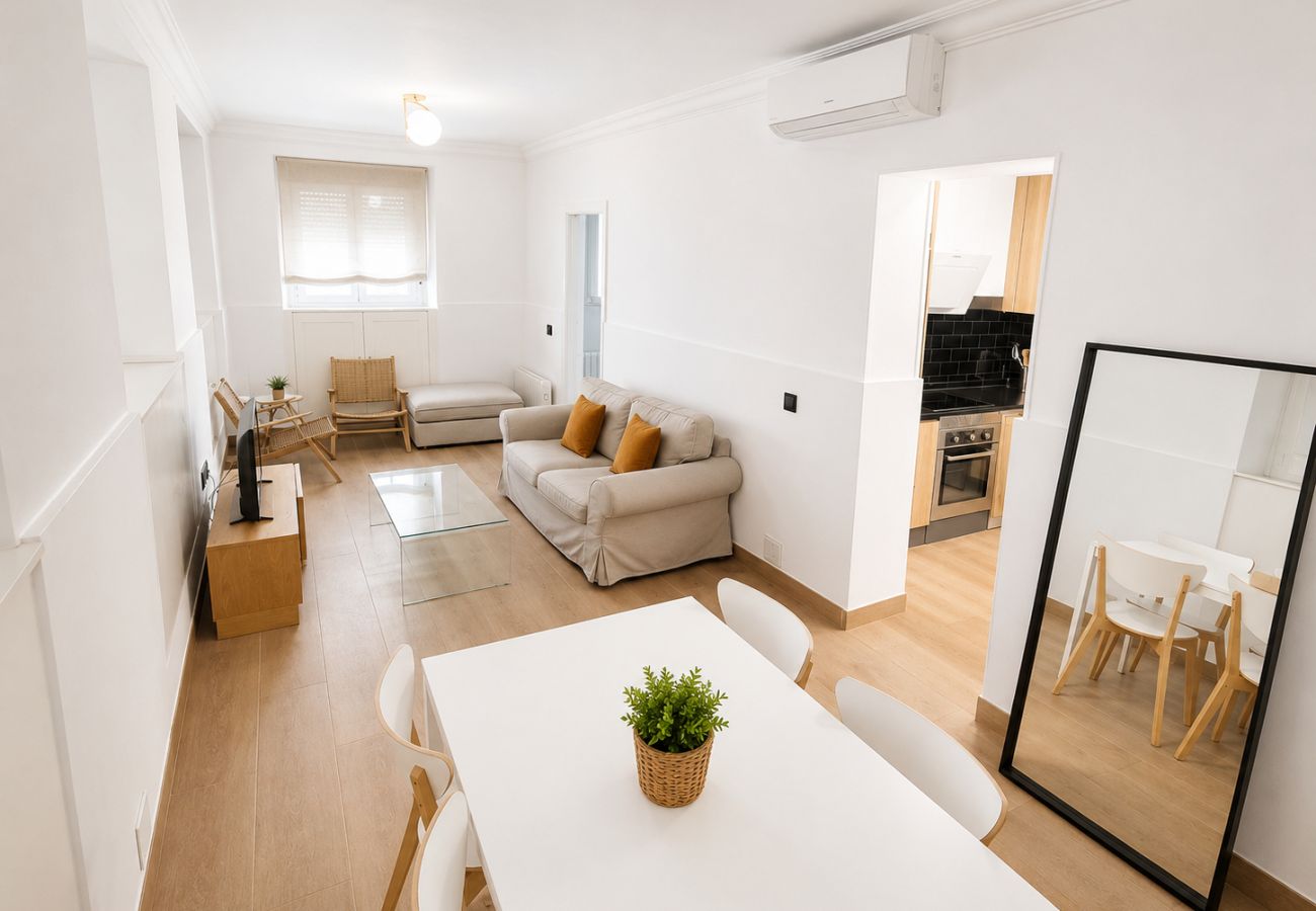 Apartment in Madrid - Collection Madrid Rio Estándar 3 Personas