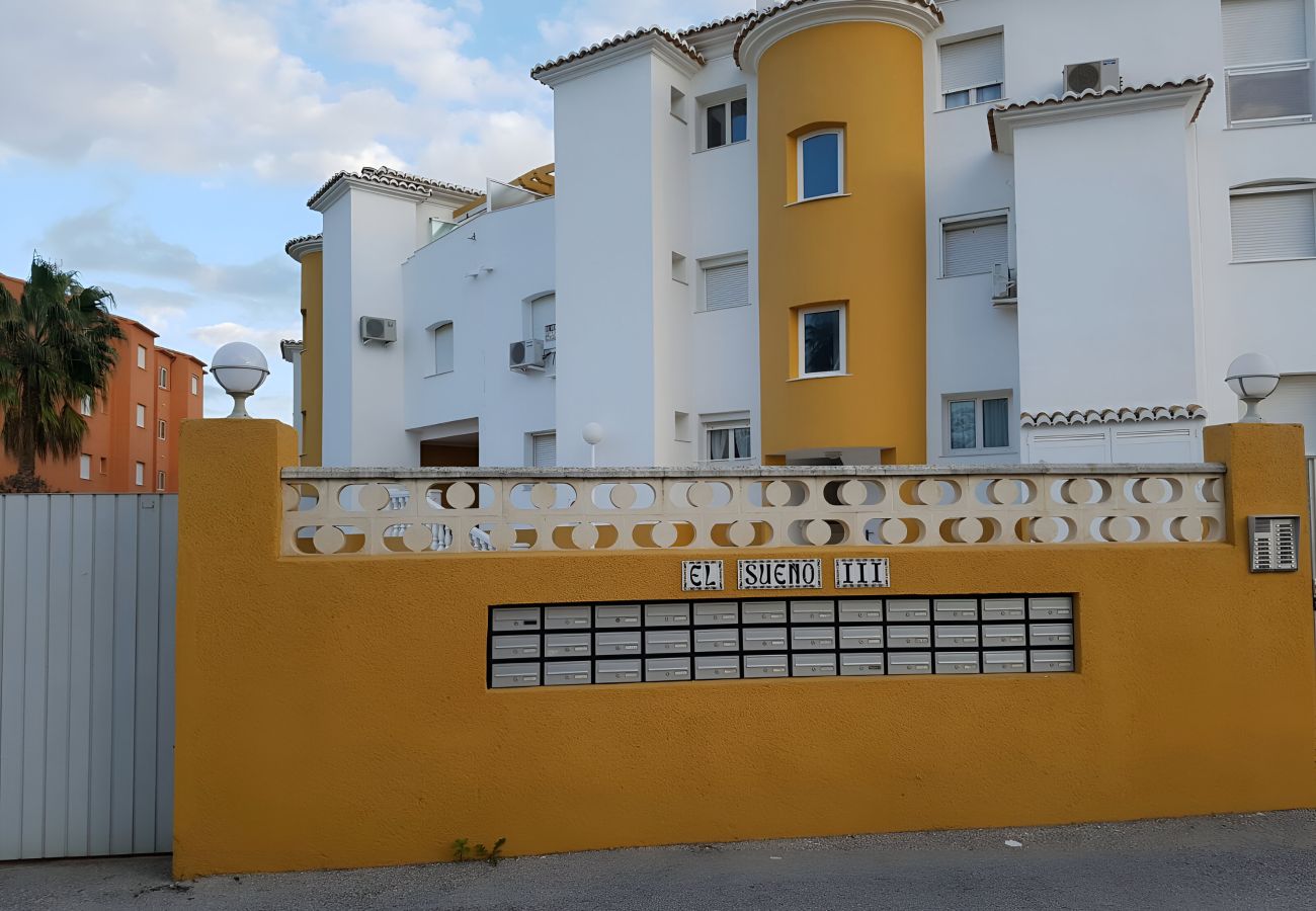 Apartment in Denia - Apartment in Dénia with Terrace and Pool – Ideal for Families