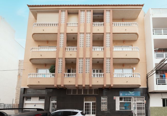 Apartment in Arona - Viña Vieja just steps away from the Beach Apartment in Arona - Viña Vieja just steps away from the Beach