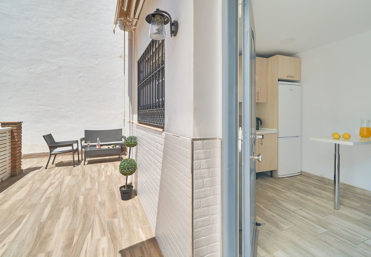 Apartment in Málaga - Seaside Charm in Malaga | Apartment with WiFi