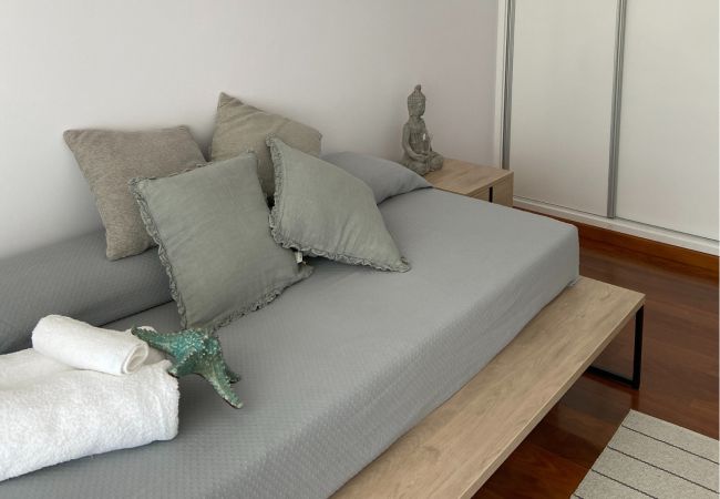 Apartment in Javea / Xàbia - Seafront apartment with terrace and views in Jávea. Apartment in Javea / Xàbia - Seafront apartment with terrace and views in Jávea.