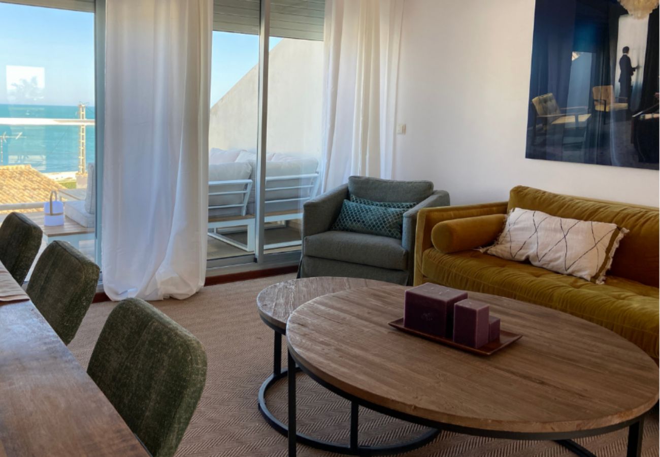 Apartment in Javea - Seafront apartment with terrace and views in Jávea.