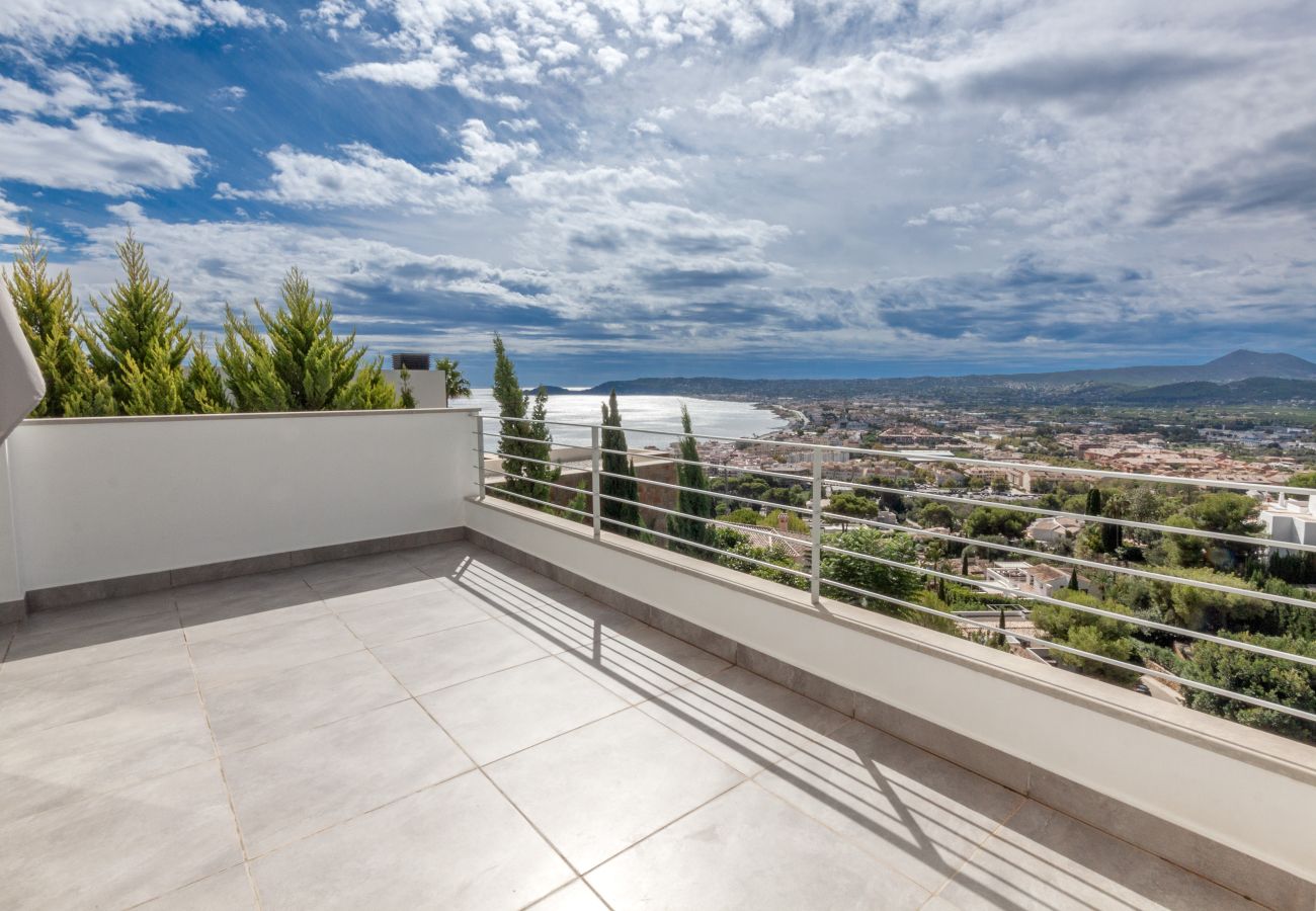 Villa in Javea - Your Peaceful Oasis in Jávea: Private Pool Villa with Sea Views