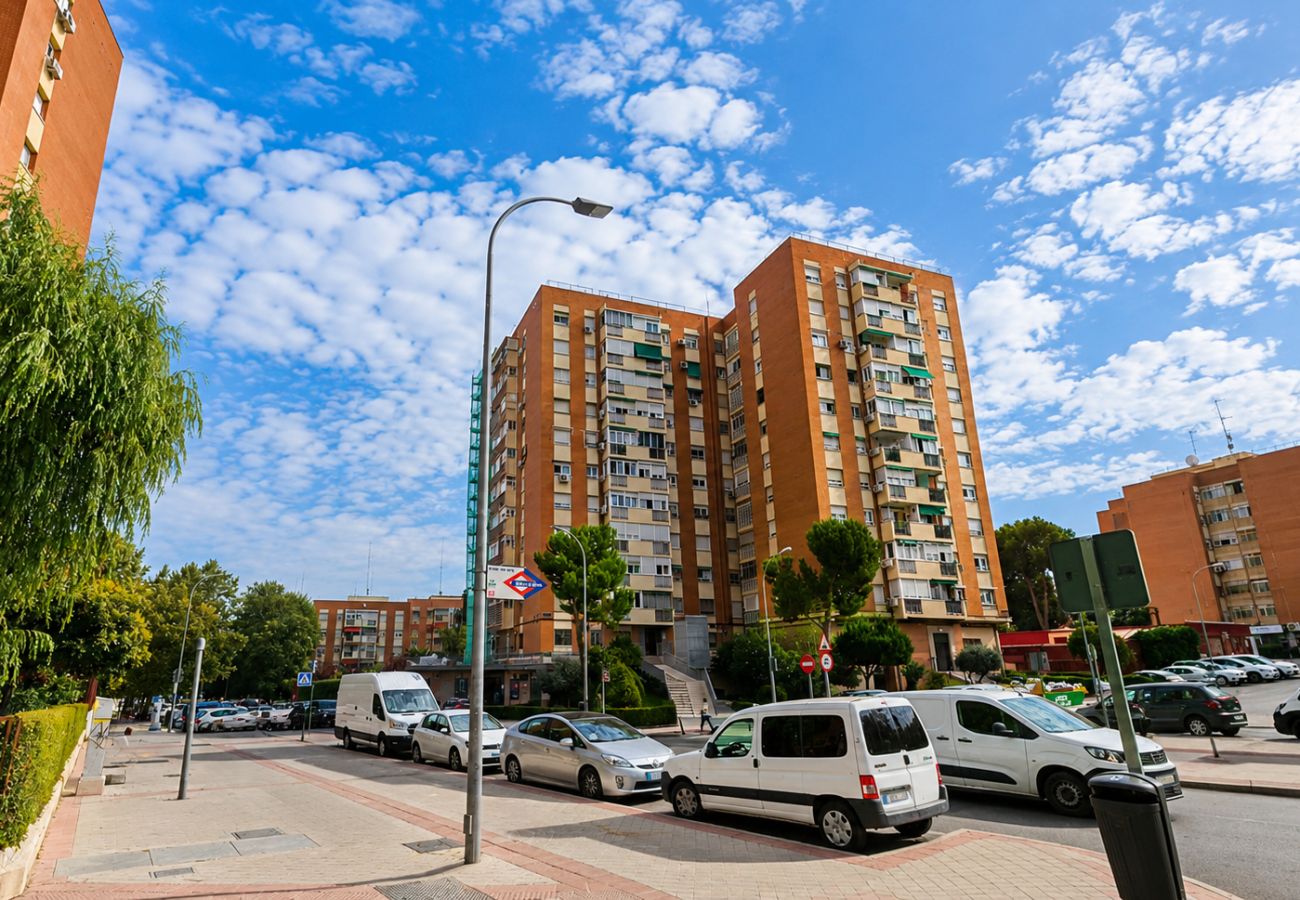 Studio in Madrid - IFEMA within reach: Cozy accommodation 