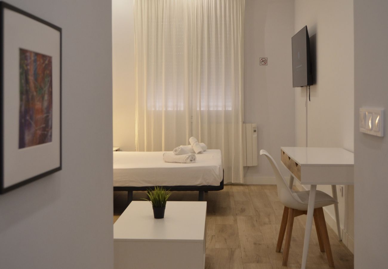 Studio in Madrid - IFEMA within reach: Cozy accommodation 