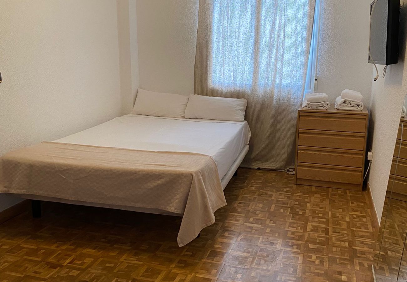 Rent by room in Madrid - Suite Urbana en Madrid