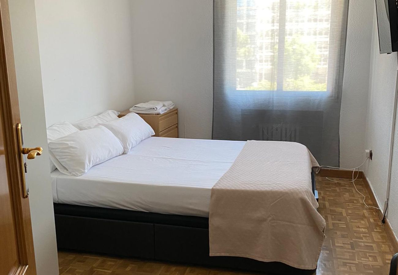 Rent by room in Madrid - Suite Urbana en Madrid