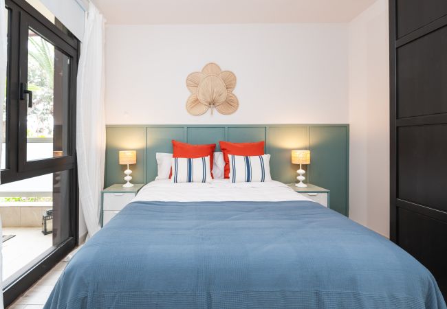 Apartment in Arona -  Costa del Silencio: Private Terrace & Pool Apartment in Arona -  Costa del Silencio: Private Terrace & Pool