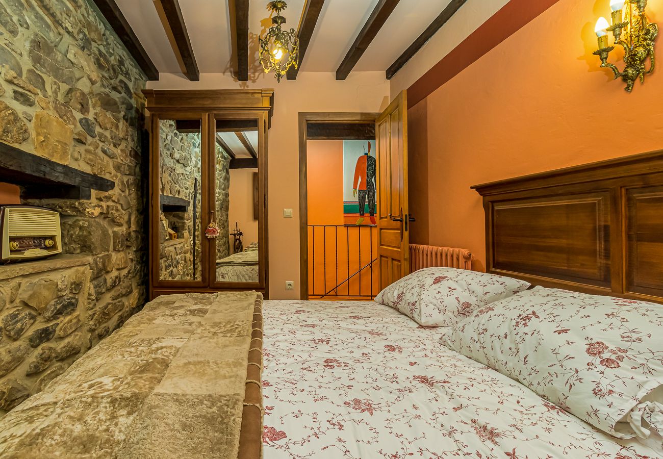 Apartment in Potes - Alterhome Potes House - Cantabria