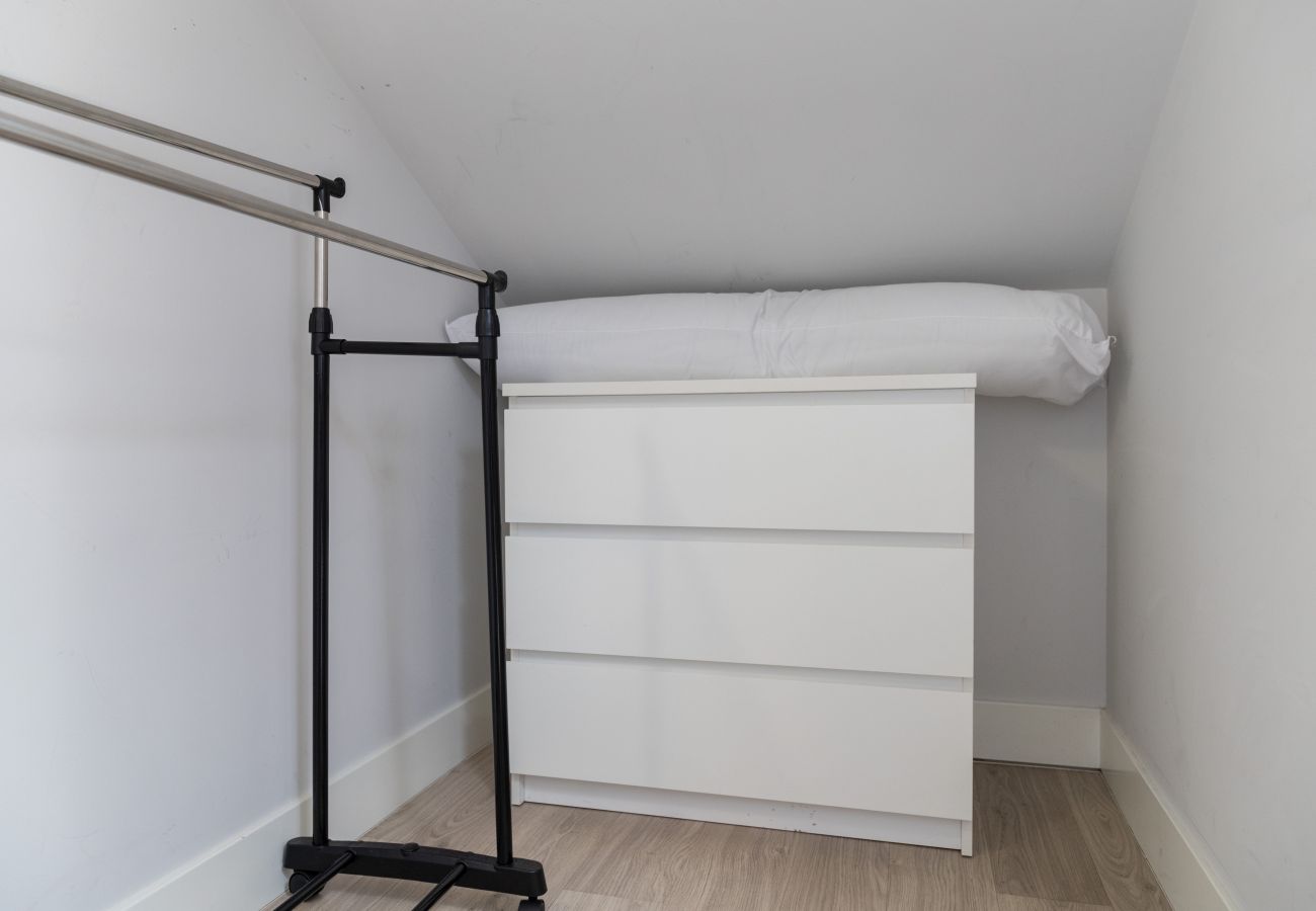 Studio in Madrid - Ático en Madrid - Ideal para parejas