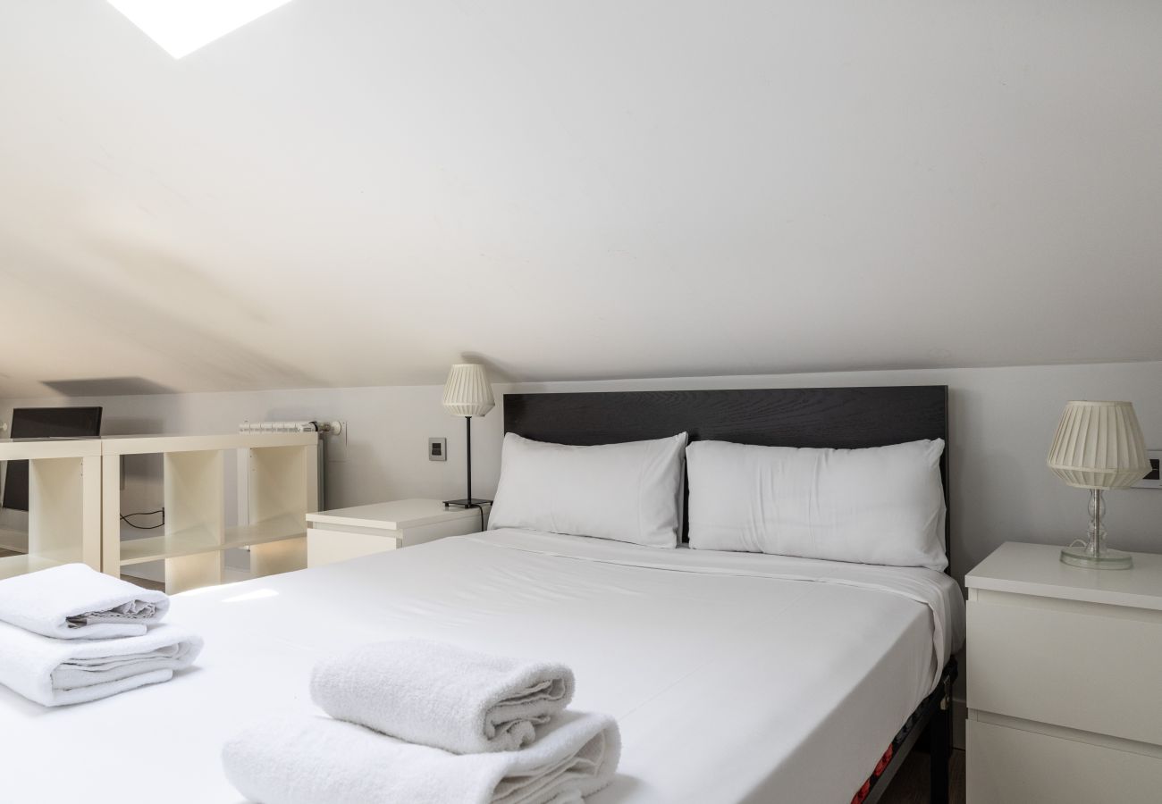 Studio in Madrid - Ático en Madrid - Ideal para parejas