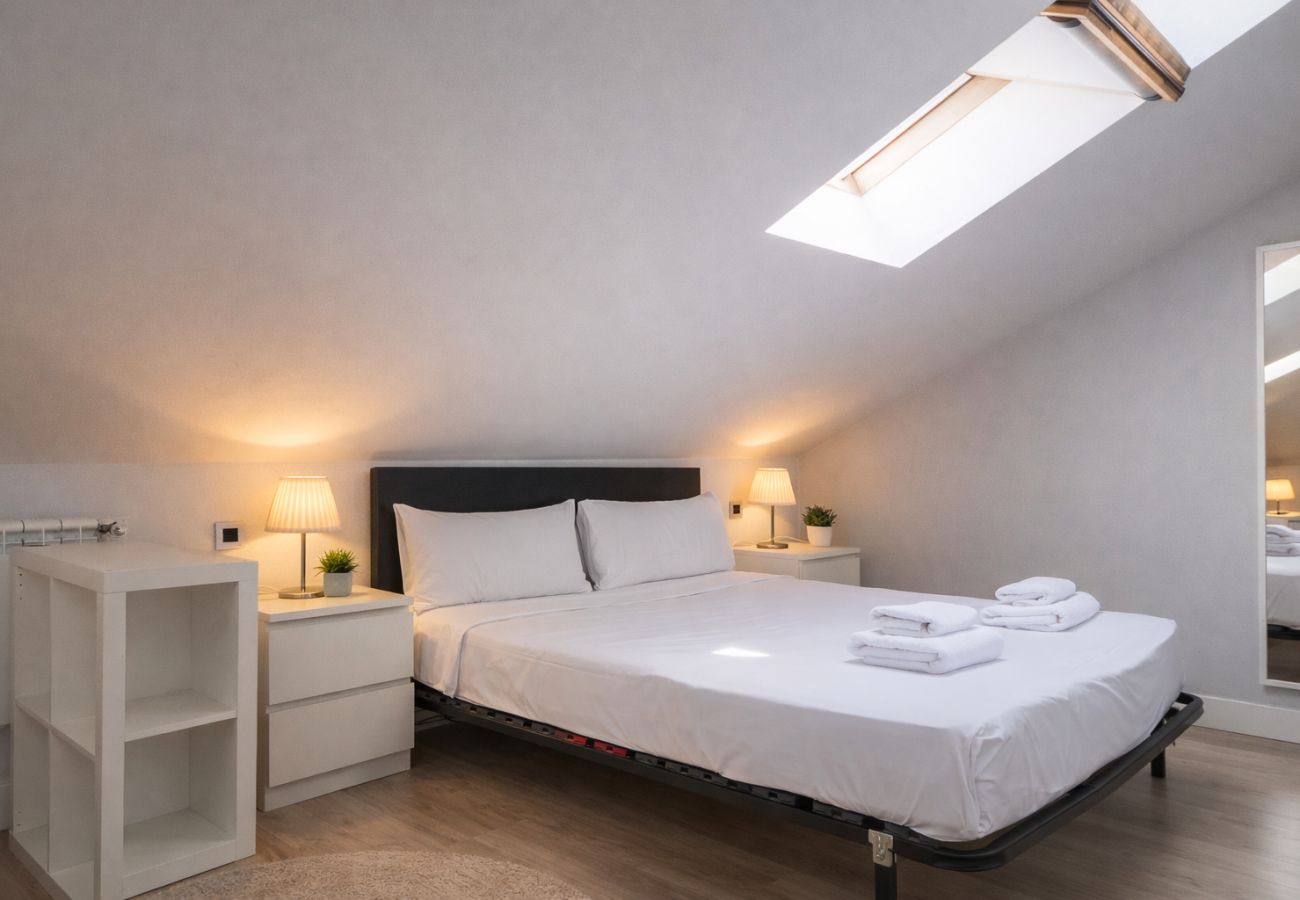Studio in Madrid - Ático en Madrid - Ideal para parejas