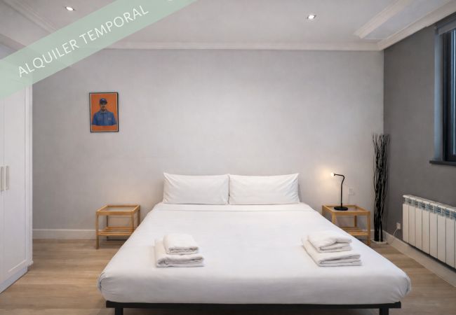 Apartment in Madrid - Increíble Ubicación - Habitación en Madrid