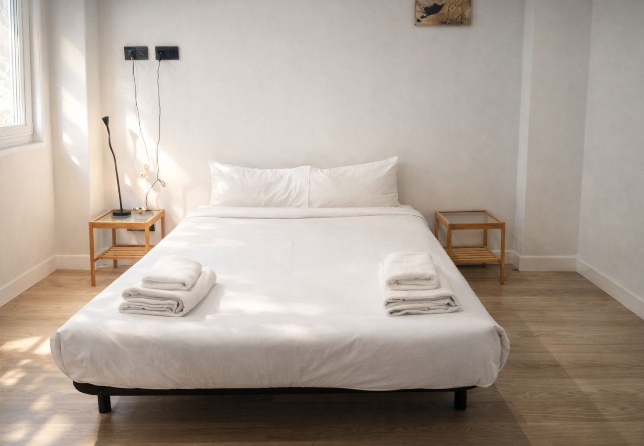 Apartment in Madrid - Increíble Ubicación - Habitación en Madrid