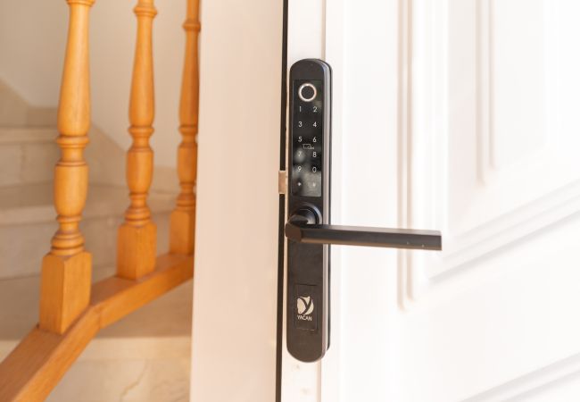 Terraced House in San Cristobal de La Laguna - Casa Anik, a peaceful and well-located apartment in La Laguna. Your refuge in Tenerife! Terraced House in San Cristobal de La Laguna - Casa Anik, a peaceful and well-located apartment in La Laguna. Your refuge in Tenerife!