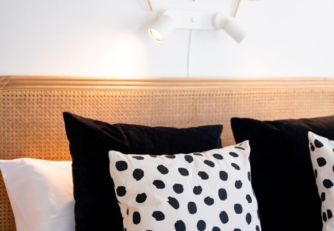 Terraced House in San Cristobal de La Laguna - Casa Anik, a peaceful and well-located apartment in La Laguna. Your refuge in Tenerife! Terraced House in San Cristobal de La Laguna - Casa Anik, a peaceful and well-located apartment in La Laguna. Your refuge in Tenerife!