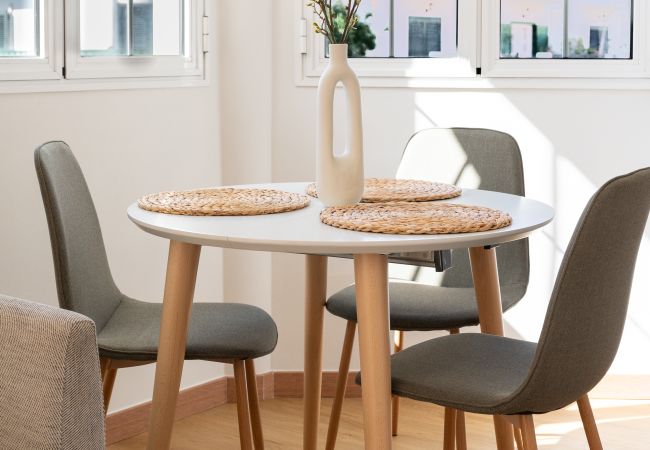 Terraced House in San Cristobal de La Laguna - Casa Anik, a peaceful and well-located apartment in La Laguna. Your refuge in Tenerife! Terraced House in San Cristobal de La Laguna - Casa Anik, a peaceful and well-located apartment in La Laguna. Your refuge in Tenerife!