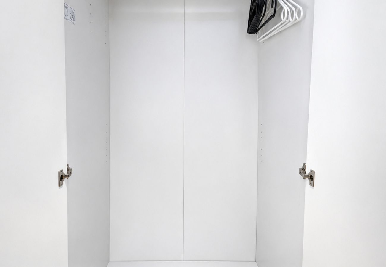 Rent by room in Madrid - Chamartín Smart Stay | Double Room with Excellent Connectivity
