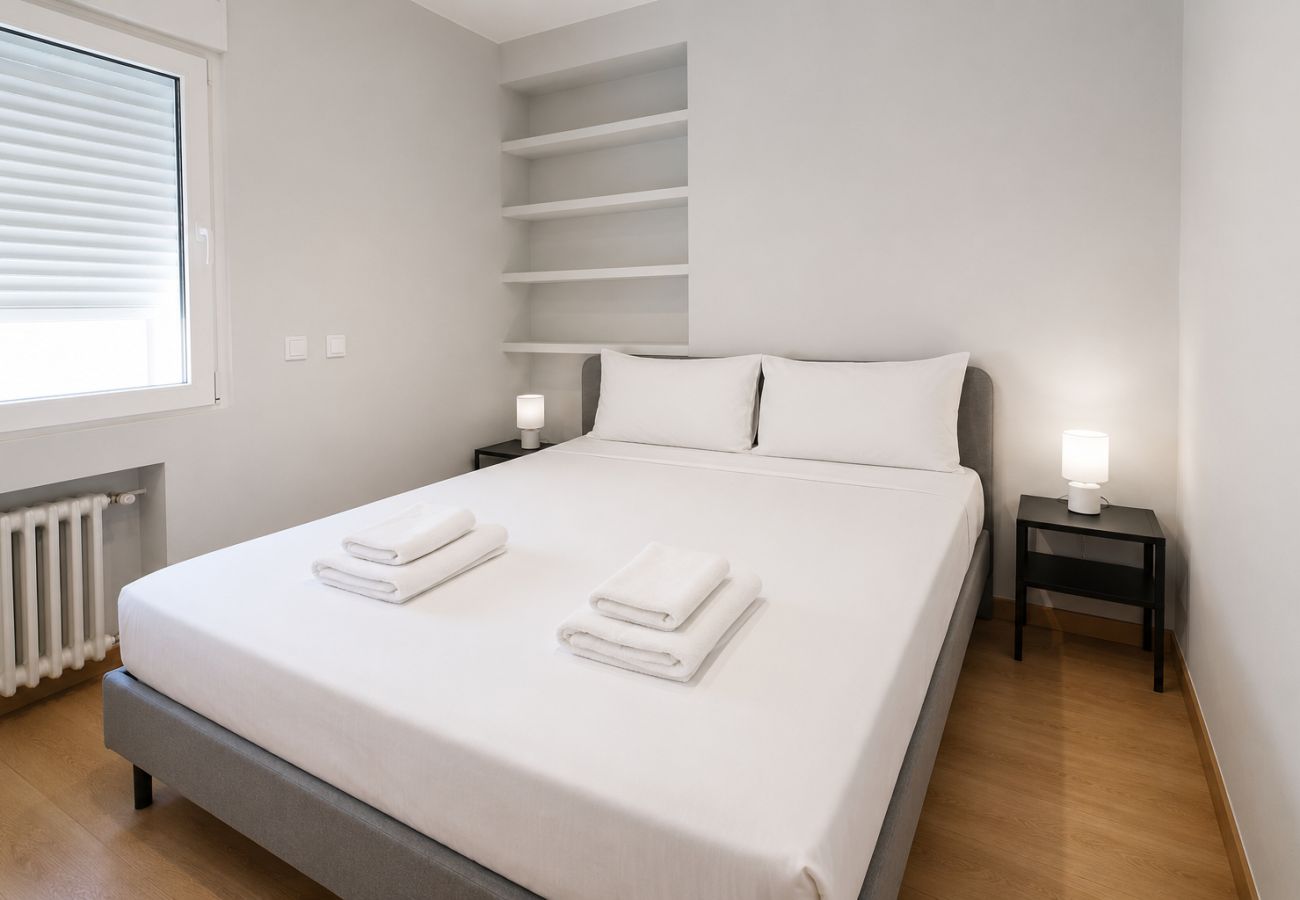 Rent by room in Madrid - Chamartín Smart Stay | Double Room with Excellent Connectivity